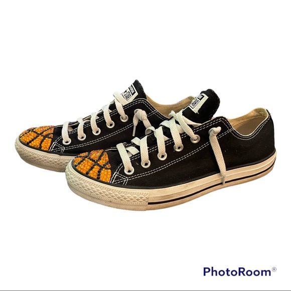 Customs Converse - Picture 2 of 3